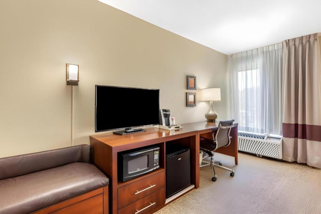 Comfort Inn Quantico Stafford Exterior photo